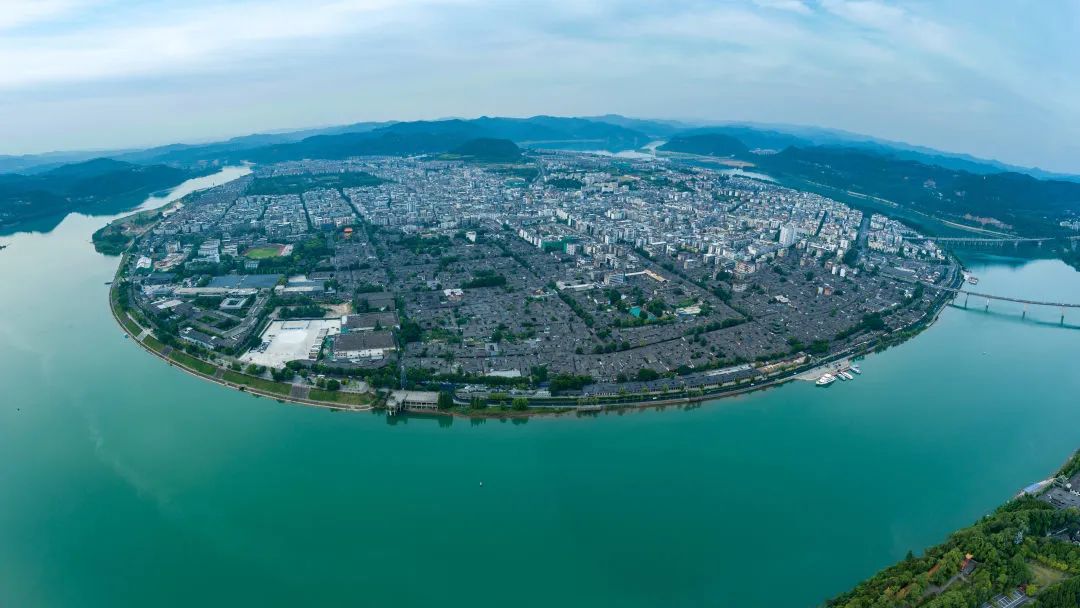 錨定目標(biāo)協(xié)同作戰(zhàn) | 信達(dá)電通閬中項(xiàng)目最新進(jìn)展來襲！